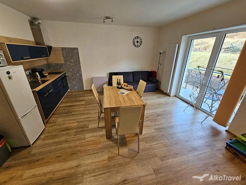 Moderni Apartman Horni Marsov - By Alka Exterior foto